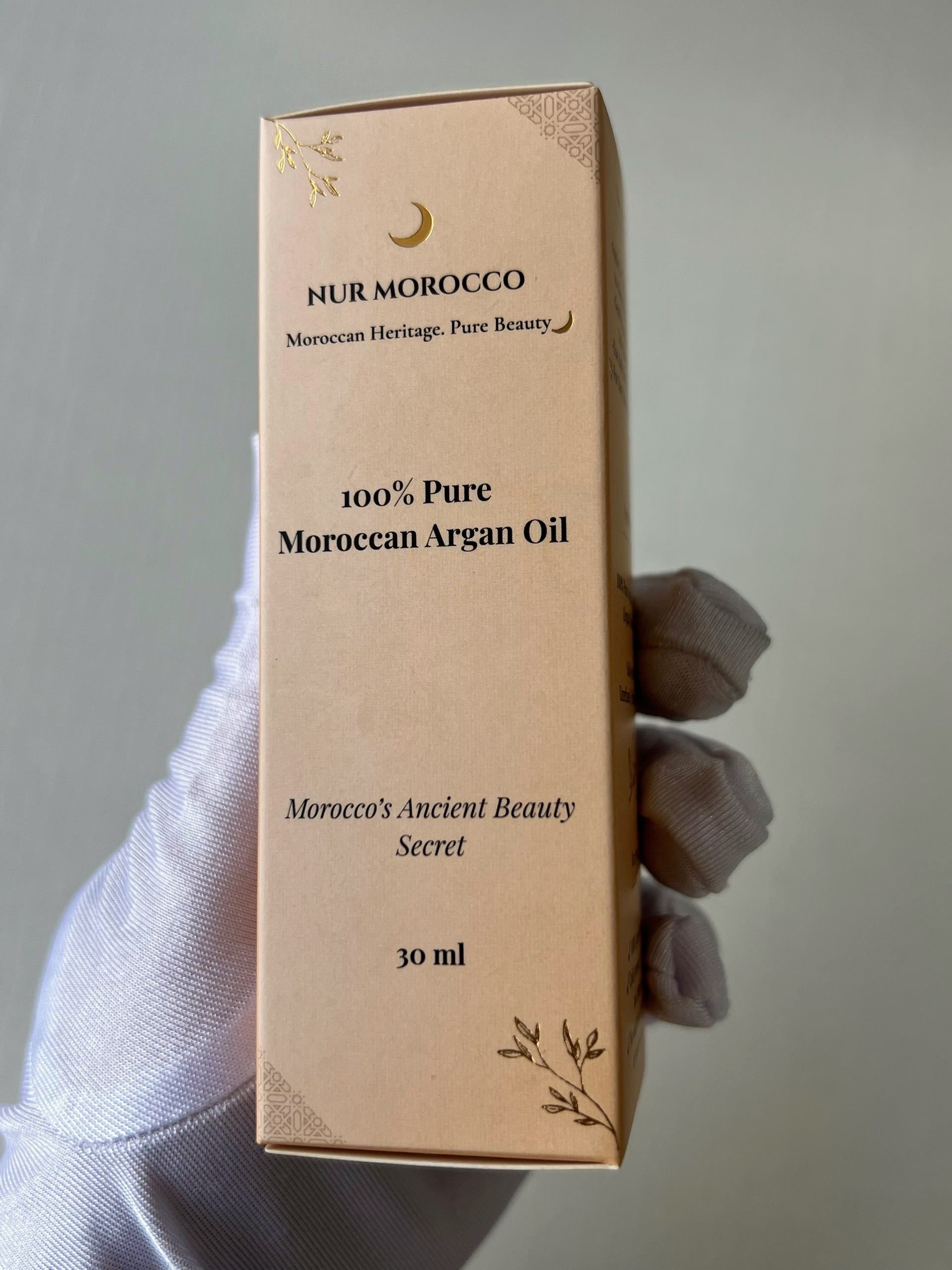 100% Pure Moroccan Argan oil sourced from women’s cooperatives.
