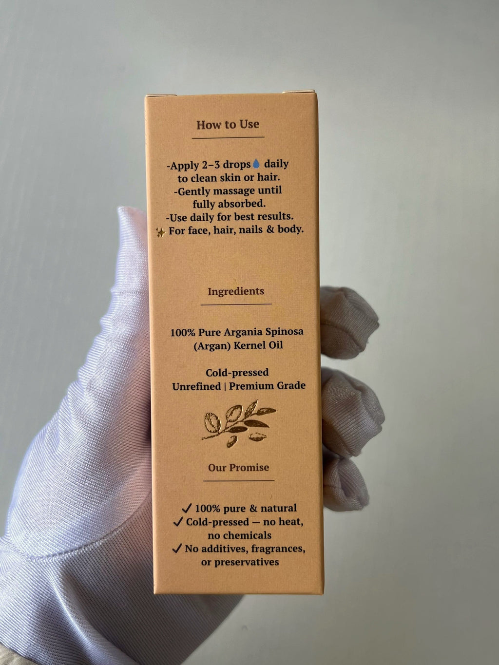 100% Pure Moroccan Argan oil sourced from women’s cooperatives.