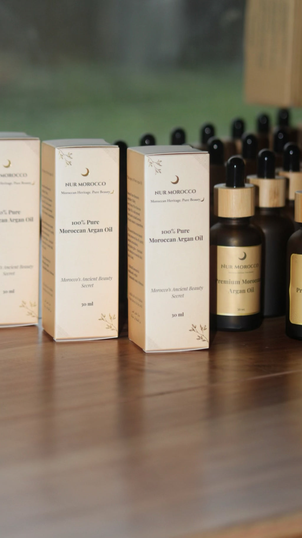 100% Pure Moroccan Argan oil sourced from women’s cooperatives.